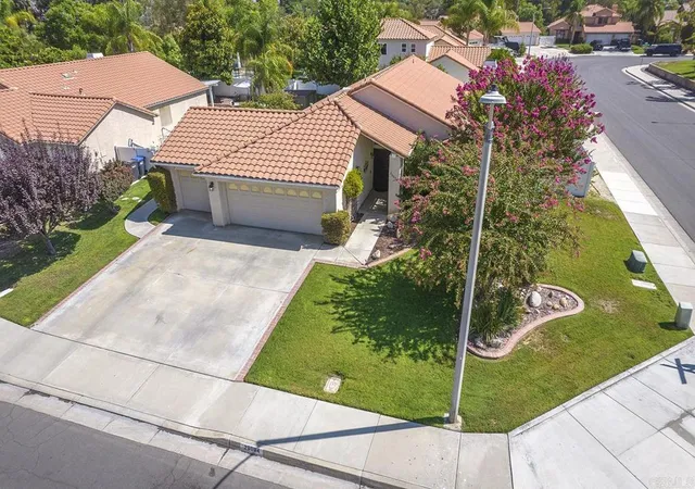 Photo 1 of Single family home for sale at 26064 Avenida Hortensia, Hemet, CA 92544 | MLS# PTP2607129 | Listing updated on 2026-09-21