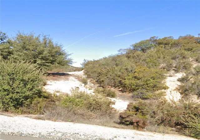 Photo 1 of Land for sale at 0 Calle Huerto, Murrieta, CA 92562 | MLS# SW26205803 | Listing updated on 2026-09-21