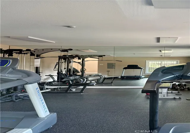 Listing Photo 4 - Condo for sale in building located at 23304 Marigold Ave, Torrance, CA 90502 - Unit #103