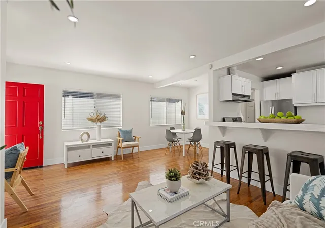 Photo 2 of Single family home for sale at 1631 Carver St, Redondo Beach, CA 90278 | MLS# SB26124767 | Listing updated on 2026-10-12