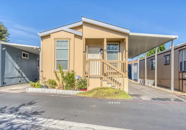 Photo 1 of Manufactured home for sale at 2135 Little Orchard #78, San Jose, CA 95125 | MLS# ML82061999 | Listing updated on 2026-10-12