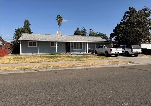 Photo 1 of Sale Pending at 149 E Clinton Ave, Atwater, CA 95301 | MLS# MC26206077 | Listing updated on 2026-09-30