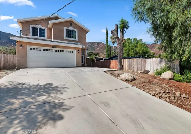 Photo 1 of Single family home for sale at 17525 Bodkin, Lake Elsinore, CA 92530 | MLS# PW26204703 | Listing updated on 2026-09-22