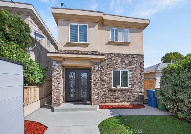 Photo 2 of Single family home for sale at 1310 West 1st, San Pedro, CA 90732 | MLS# SB26206158 | Listing updated on 2026-10-09