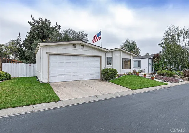 Photo 3 of Sale Pending at 3876 Cherry Hl, Santa Maria, CA 93455 | MLS# PI26206176 | Listing updated on 2026-10-11