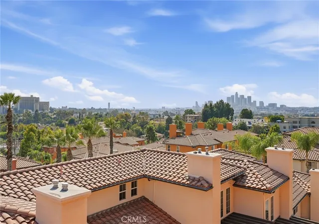 Photo 2 of Townhouse for sale at 3711 Baldwin St #1203, Los Angeles, CA 90031 | MLS# AR26206209 | Listing updated on 2026-10-11