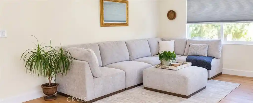 Photo 1 of Single family home for sale at 5547 Shoup, Woodland Hills, CA 91367 | MLS# SR26201755 | Listing updated on 2026-10-30