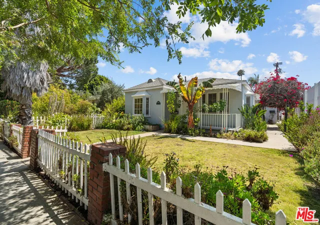Photo 2 of Multi family home for sale at 1630 Franklin St, Santa Monica, CA 90404 | MLS# 26990775 | Listing updated on 2026-10-05