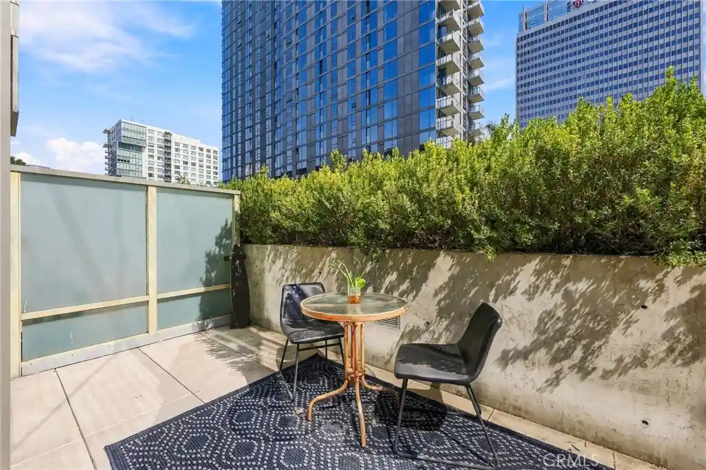 Condo for sale at 1155 S Grand Ave #609, Los Angeles, CA 90015 | MLS# MB26202265