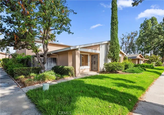 Photo 3 of Condo for sale at 1194 Border #A, Corona, CA 92882 | MLS# IV26206278 | Listing updated on 2026-10-12