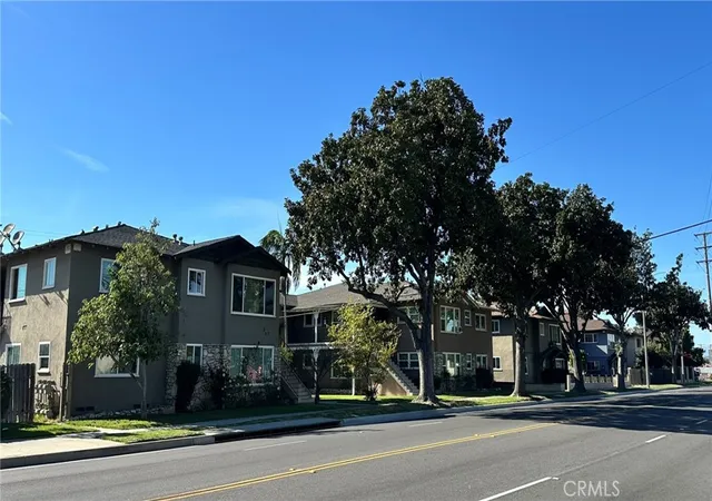 Multi family home for sale at 307 N East St, Anaheim, CA 92805 | MLS# OC26206354