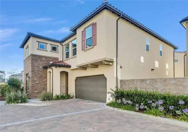Single family home for sale at 1164 Portola Oaks Dr, Lake Forest, CA 92610 | MLS# OC26206381