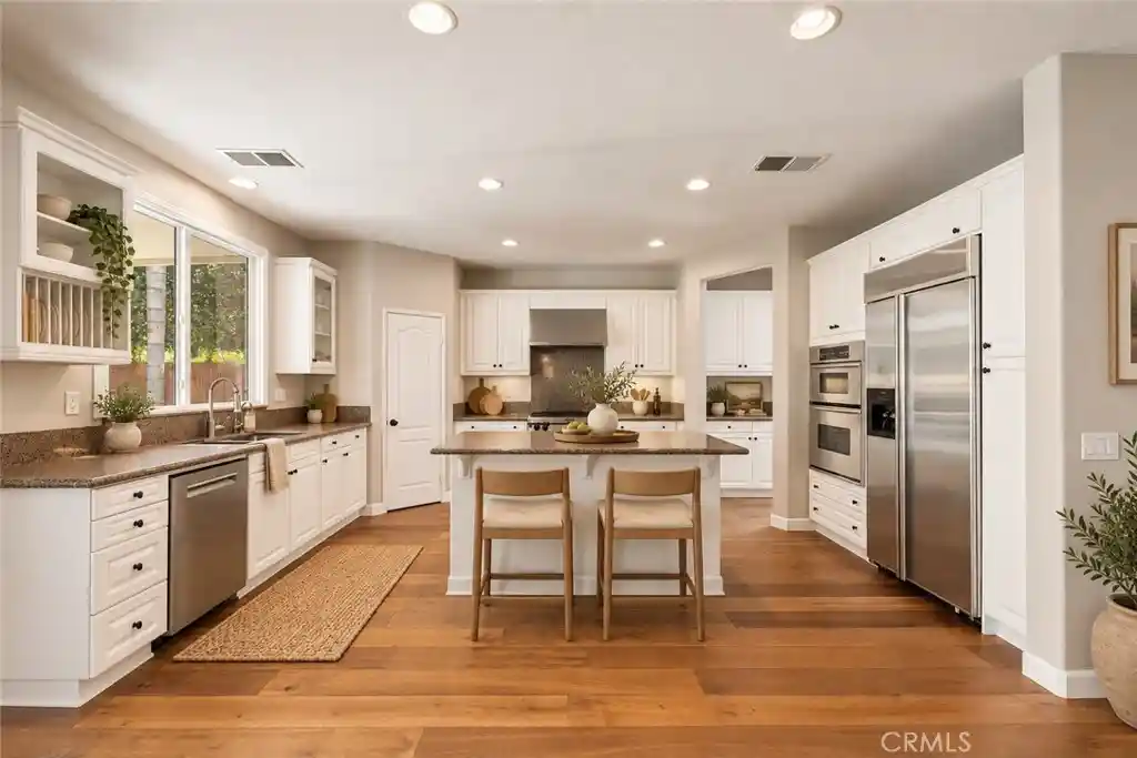 Single family home for sale at 45000 Vine Cliff, Temecula, CA 92592 | MLS# PW26205763