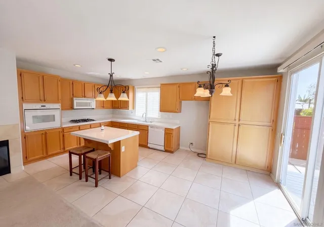 Photo 2 of Single family home for sale at 595 Dundee, San Marcos, CA 92069 | MLS# 260023089SD | Listing updated on 2026-10-01