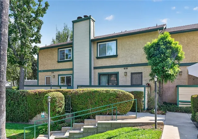 Photo 2 of Townhouse for sale at 1614 S Mayflower #A, Monrovia, CA 91016 | MLS# AR26206479 | Listing updated on 2026-10-07