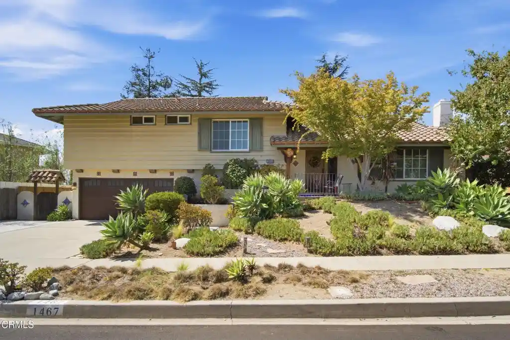 Photo 1 of Single family home for sale at 1467 Calle La Cumbre, Camarillo, CA 93010 | MLS# V1-38840 | Listing updated on 2026-10-27