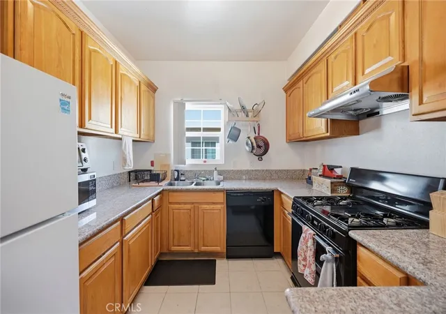 Photo 1 of Townhouse for sale at 3711 Baldwin St #1205, Los Angeles, CA 90031 | MLS# AR26206562 | Listing updated on 2026-10-11