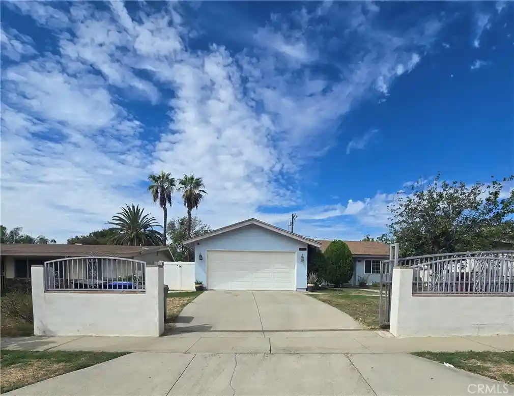 Single family home for sale at 9384 Kempster Ave, Fontana, CA 92335 | MLS# CV26206146