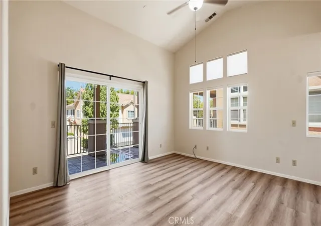Listing Photo 4 - Condo for sale in building located at 93 Kansas, Redlands, CA 92373 - Unit #602