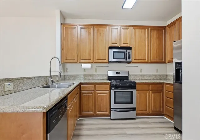 Listing Photo 5 - Condo for sale in building located at 93 Kansas, Redlands, CA 92373 - Unit #602
