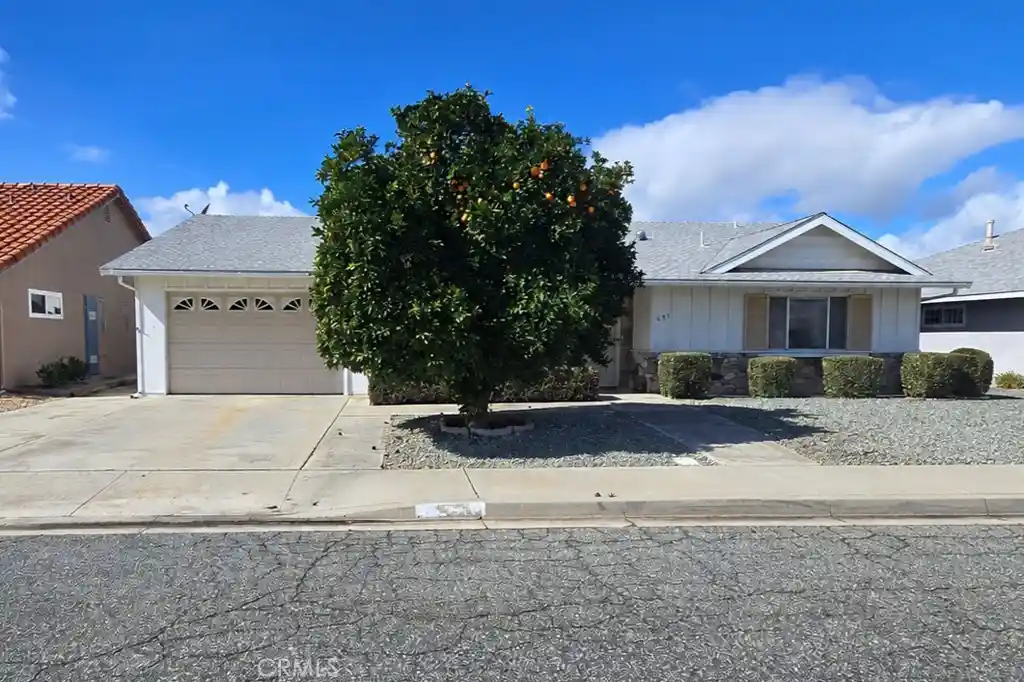 Photo 1 of Single family home for sale at 681 Palomar, Hemet, CA 92543 | MLS# SW26206671 | Listing updated on 2026-10-20