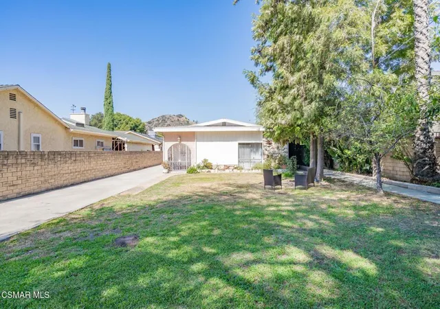 Photo 2 of Single family home for sale at 10517 Penrose St, Sun Valley, CA 91352 | MLS# 226004517 | Listing updated on 2026-10-04