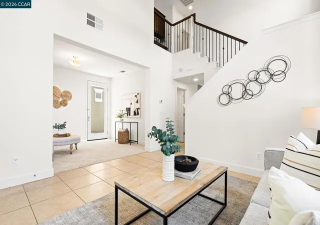 Photo 3 of Single family home for sale at 2896 Norton Dr, Concord, CA 94519 | MLS# 41148983 | Listing updated on 2026-09-28