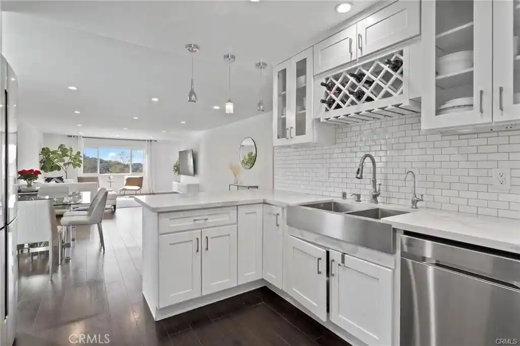 Condo for sale at 1935 Alpha Rd #314, Glendale, CA 91208 | MLS# BB26206532