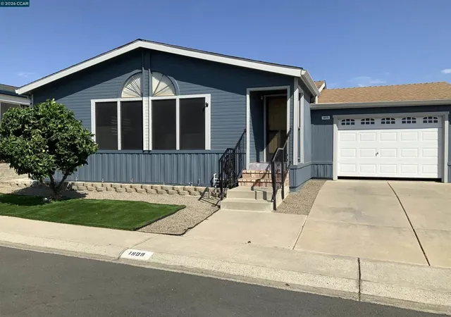 Photo 1 of Manufactured home for sale at 1909 Strasbourg Ln, Antioch, CA 94509 | MLS# 41148988 | Listing updated on 2026-09-28