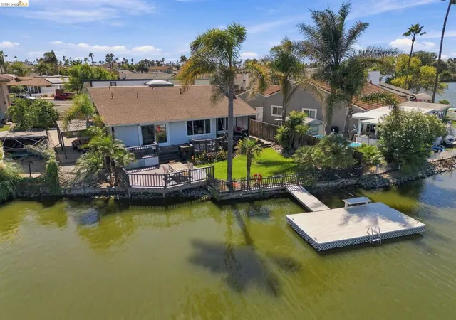 Photo 2 of Sale Pending at 5521 Starboard Ct, Discovery Bay, CA 94505 | MLS# 41148990 | Listing updated on 2026-10-05