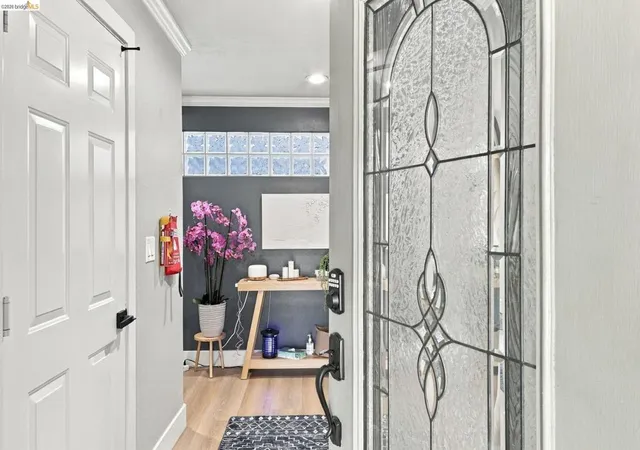 Photo 4 of Sale Pending at 5521 Starboard Ct, Discovery Bay, CA 94505 | MLS# 41148990 | Listing updated on 2026-10-05