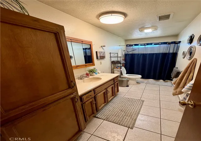 Photo 4 of Single family home for sale at 931 E List, Exeter, CA 93221 | MLS# SR26206737 | Listing updated on 2026-09-25