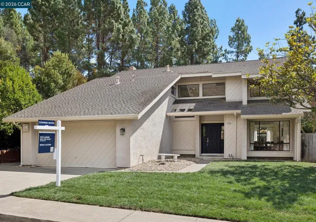 Photo 1 of Sale Pending at 20 Alhambra Hills Dr, Martinez, CA 94553 | MLS# 41148994 | Listing updated on 2026-09-29