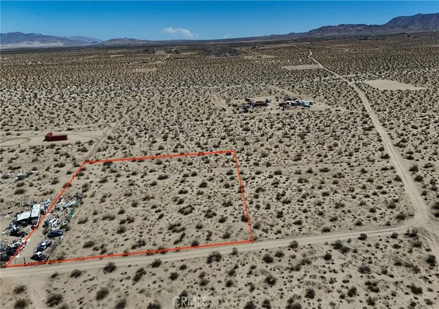 Photo 3 of Land for sale at 762 Walker Rd, Johnson Valley, CA 92285 | MLS# HD26206762 | Listing updated on 2026-09-23
