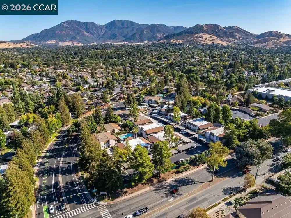 Listing Photo 31 - Condo for sale in 5450 Concord Blvd located at 5450 Concord Blvd, Concord, CA 94521 - Unit #H2