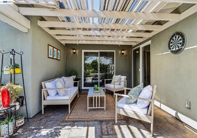 Photo 2 of Single family home for sale at 360 N I St, Livermore, CA 94551 | MLS# 41149007 | Listing updated on 2026-10-06