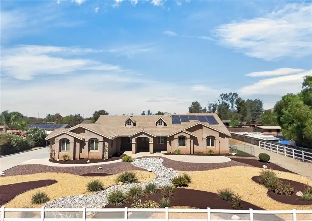 Photo 1 of Single family home for sale at 29320 Calle De Caballos, Menifee, CA 92585 | MLS# SW26205762 | Listing updated on 2026-10-29
