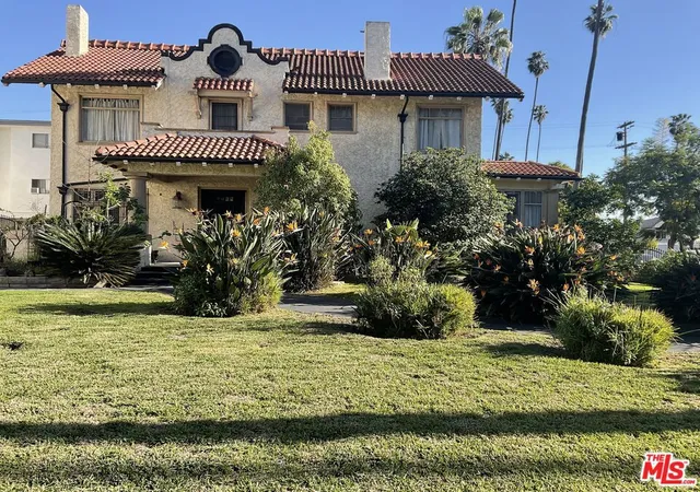 Photo 1 of Single family home for sale at 2068 S Hobart Blvd, Los Angeles, CA 90018 | MLS# 26987377 | Listing updated on 2026-10-05