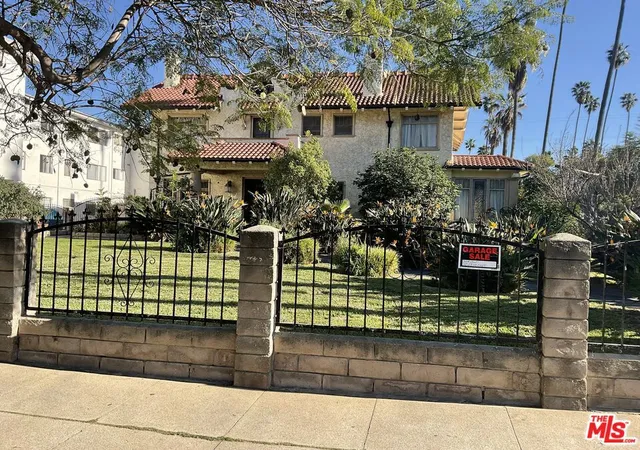 Photo 2 of Single family home for sale at 2068 S Hobart Blvd, Los Angeles, CA 90018 | MLS# 26987377 | Listing updated on 2026-10-05