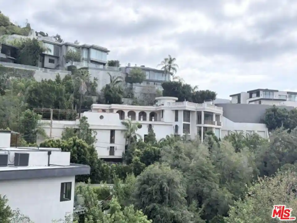 Photo 1 of Mansion for sale at 1754 Sunset Plz Dr, Los Angeles, CA 90069 | MLS# 26991261 | Listing updated on 2026-10-27