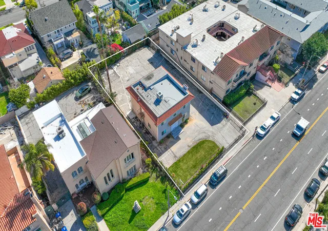 Multi family home for sale at 702 Crenshaw Blvd, Los Angeles, CA 90005 | MLS# 26991251