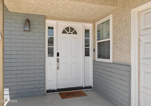 Photo 3 of Single family home for sale at 1607 Edmund St, Simi Valley, CA 93065 | MLS# 226004524 | Listing updated on 2026-10-07