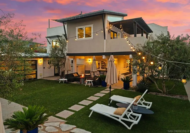 Photo 3 of Single family home for sale at 154 Phoebe St, Encinitas, CA 92024 | MLS# 260023124SD | Listing updated on 2026-09-30