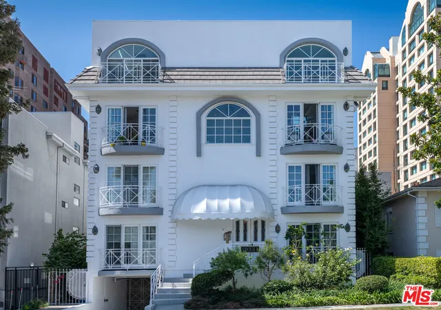 Photo 2 of Condo for sale at 10531 Ashton Ave #202, Los Angeles, CA 90024 | MLS# 26990643 | Listing updated on 2026-10-06