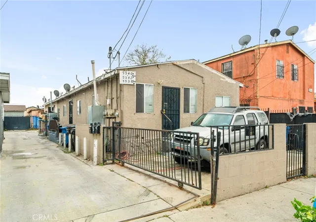 Multi family home for sale at 9538 Compton Ave, Los Angeles, CA 90002 | MLS# IG26205856