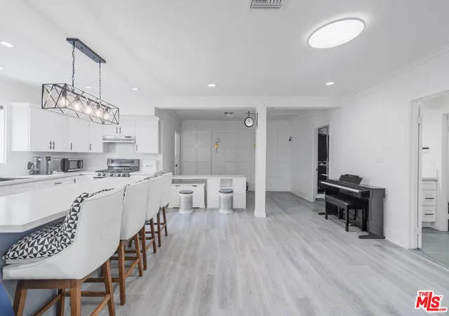 Photo 1 of Single family home for sale at 1032 4th Avenue, Los Angeles, CA 90019 | MLS# 26991239 | Listing updated on 2026-09-29