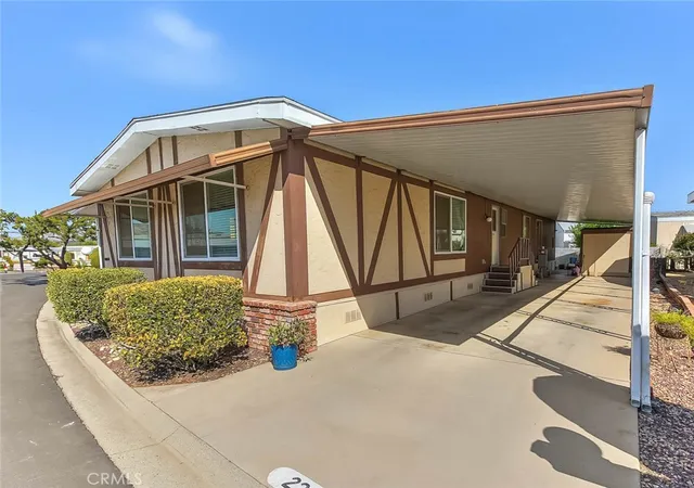Photo 3 of Manufactured home for sale at 23820 Ironwood #221, Moreno Valley, CA 92557 | MLS# IG26204448 | Listing updated on 2026-09-22