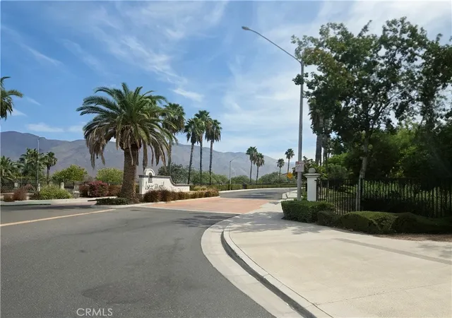 Photo 2 of Single family home for sale at 1959 Footprint, San Jacinto, CA 92582 | MLS# IG26206446 | Listing updated on 2026-10-12