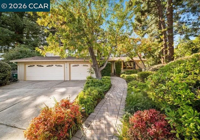Photo 1 of Sale Pending at 550 Catanio Ct, San Ramon, CA 94583 | MLS# 41149020 | Listing updated on 2026-10-05