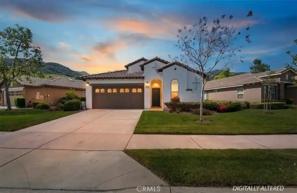 Photo 1 of Single family home for sale at 24479 Chamois, Corona, CA 92883 | MLS# IG26206111 | Listing updated on 2026-10-26